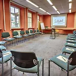 Inhotel Mainfranken מלון 3*