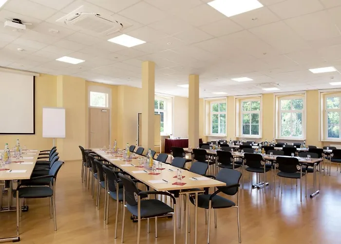 Hotel Inhotel Mainfranken 3*